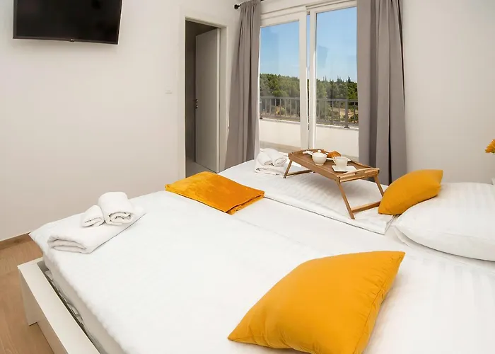 Pet Friendly In * Šibenik