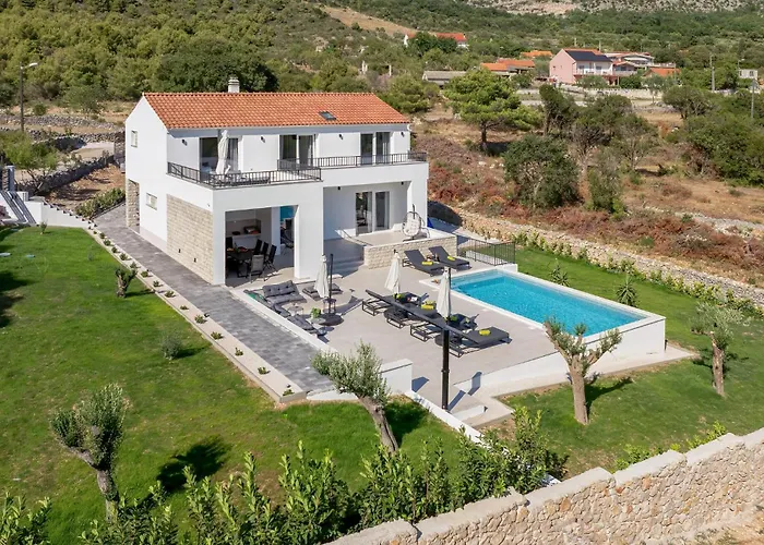 בית נופש Pet Friendly In שיבניק